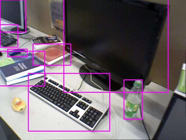 src/main/java/vslam/tum_rgbd/BoundedKeyFrames/KeyFrame_0030.png