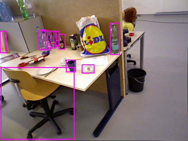 src/main/java/vslam/tum_rgbd/BoundedKeyFrames/KeyFrame_0072.png