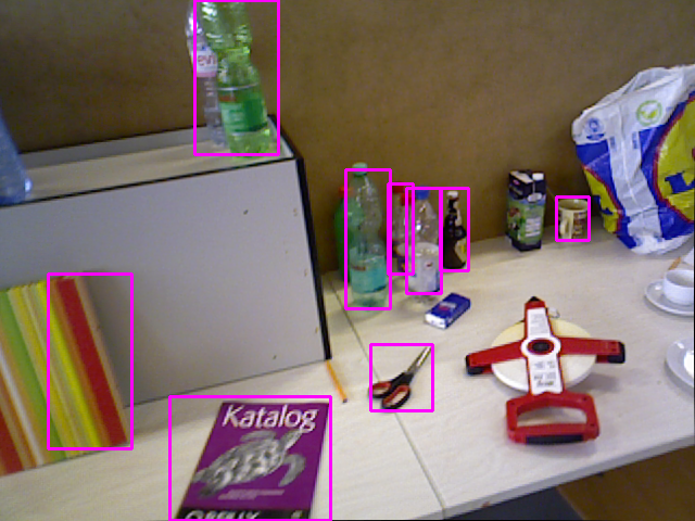 src/main/java/vslam/tum_rgbd/BoundedKeyFrames/KeyFrame_0082.png